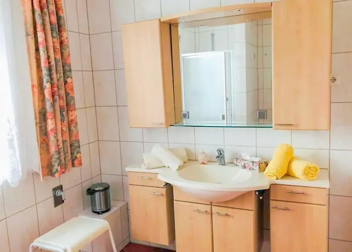 Fh Erbe, Monika Gm 69206